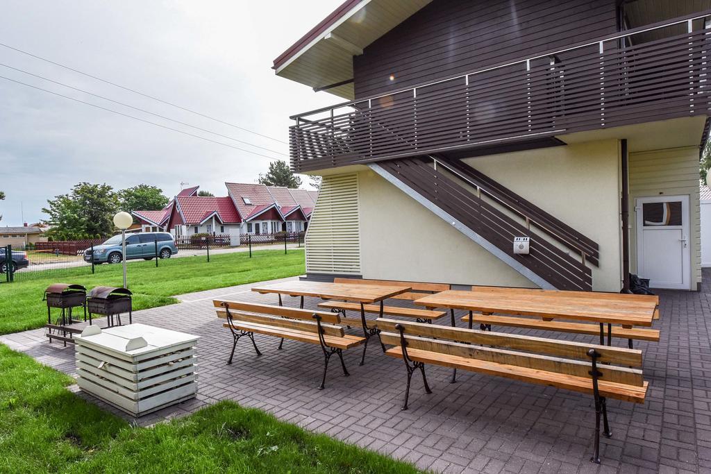 Apartamentai Trys Pusys Šventoji المظهر الخارجي الصورة