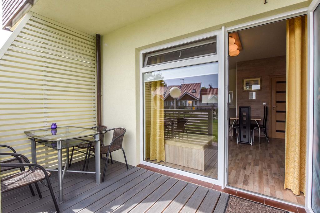 Apartamentai Trys Pusys Šventoji المظهر الخارجي الصورة